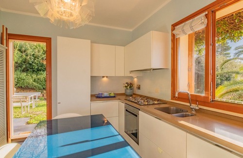 Capoliveri Villa | Stunning villa with sea view
