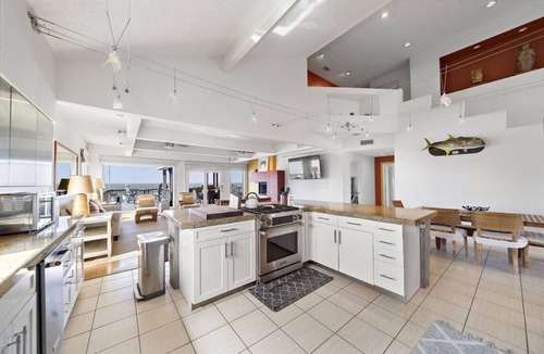 Galveston House | Stunning Waterfront Home with Private Pool