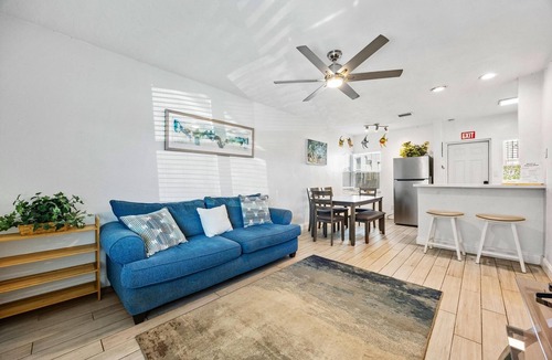 Hollywood Lakes Apartment | Stunning Waterfront Home; 1 min walk to Beach