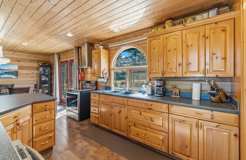 Central Alberta Cabin | Stunning Waterfront Lodge | Sleeps 16