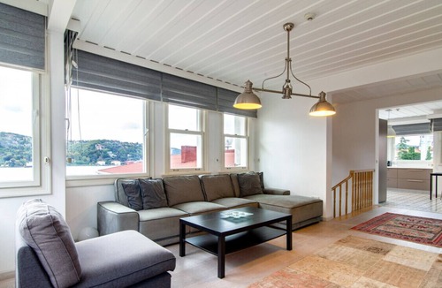 Rumeli Hisari Apartment | Stunning Waterfront Retreat in Rumeli Hisarı