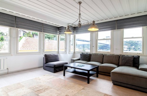 Rumeli Hisari Apartment | Stunning Waterfront Retreat in Rumeli Hisarı