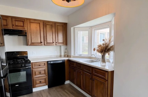 Ocean Bluff-Brant Rock House | Stunning Waterfront Escape: Riverfront Serenity Meets Beachside, 3 bed/2 baths