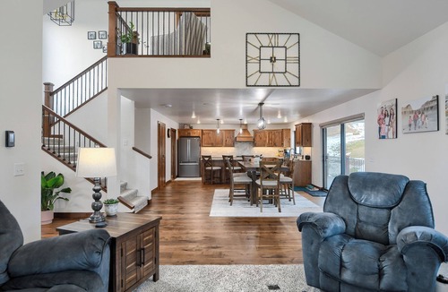 Spearfish House | Sturgis Motorcycle Rally Rental - 5 bedroom with garage
