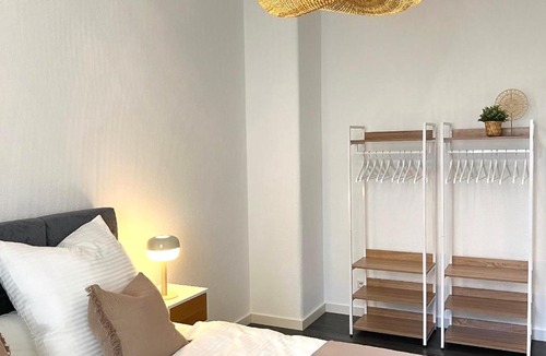 Rosenberg Apartment | Stuttgart Zentrum - Hölderlinplatz - 80qm - EG