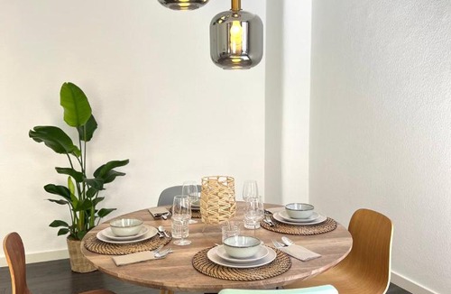 Rosenberg Apartment | Stuttgart Zentrum - Hölderlinplatz - 80qm - EG
