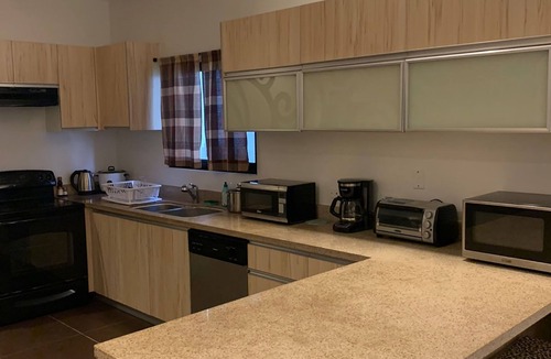 Tamuning House | [STVR Unit Certificate Number : 2025-003] - RuRu Haus nSpacious,Cozy Entire Haus