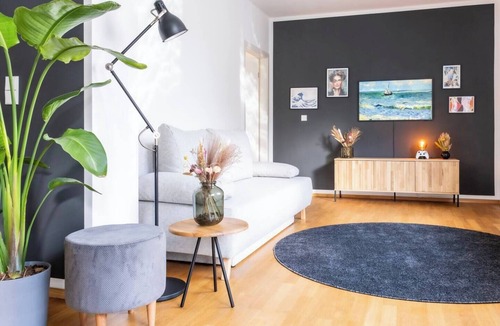 Memmingen Apartment | stycoz - Modern loft - 80 m2 - Kitchen - Parking