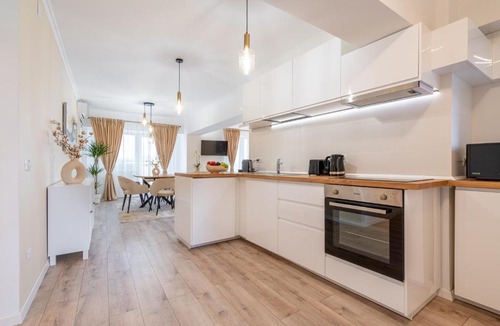 Bucharest City-Centre Apartment | Style and view Bucharest city center aparthotel