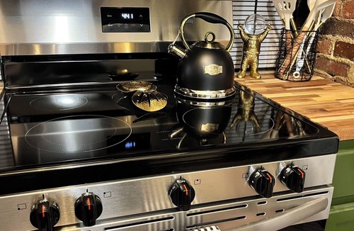 Akron House | Styled, centrally located 2-bedroom house with AC in eclectic Akron, Ohio