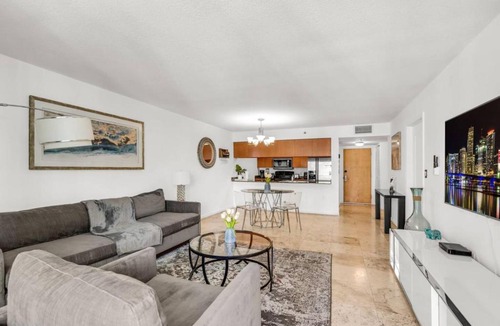 Brickell Apartment | Stylish 1BR Brickell Retreat Walk to Everything