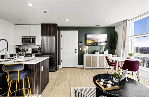 Mantua Apartment | Stylish 1BR - DT Philly by Art Museum & Key Sights