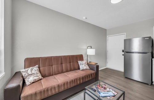 St. Joseph Apartment | Stylish 1BR Historic Charm Meets Prime Convenience