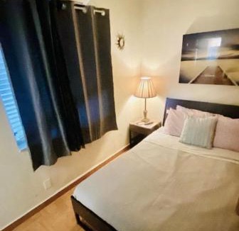 Downtown Hollywood Apartment | Stylish 1BR Studio, Steps to Hollywood Beach