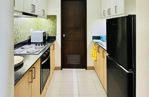 Mandurriao Condo | Stylish 2BR Condo in LaFayette Park Square