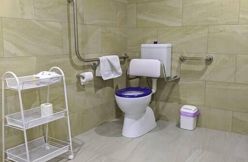 Windsor Apartment | Stylish 2BRM DDA Wheelchair Access Apartment