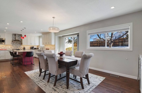 Castlewood House | Stylish 3/bd 2 bath Single level home in Centennial. Awesome location!
