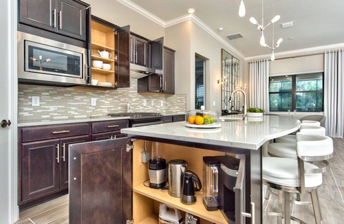 Rural Estates House | Stylish 3bd home with den and a Heated Pool in Greyhawk at the Everglades.