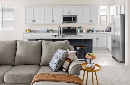 Glendale House | Stylish 4Bd Glendale home-Near StateFarm Stadium, WestGate, TopGolf
