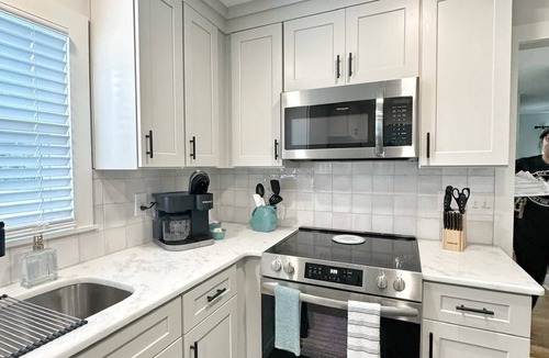 Huntsville House | Stylish 4BR Home w/Patio 5 min to Downtown