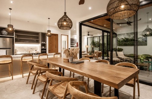 Munggu Villa | Stylish 5BR Beach Villa, 200m in Boho Canggu