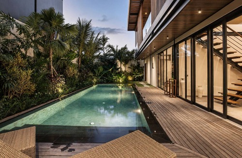 Munggu Villa | Stylish 5BR Beach Villa, 200m in Boho Canggu