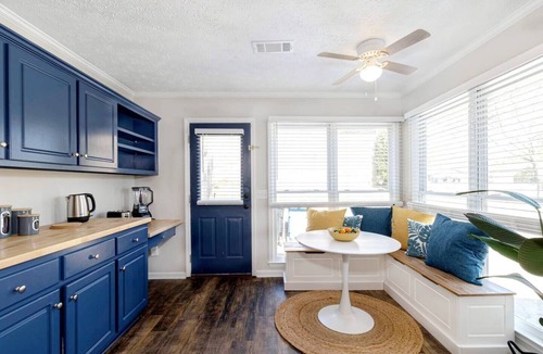 Fortson House | Stylish 5BR Split-Level Spacious Oasis w/Pool, BBQ & Game Room