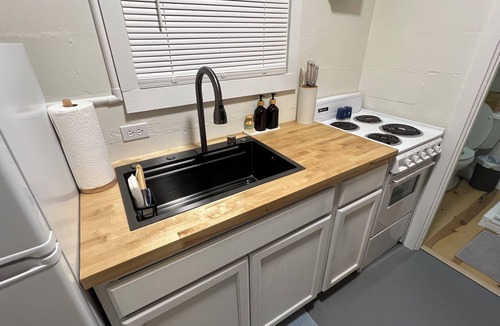 Moncks Corner Apartment | Stylish and Simplistic 1-Bedroom, 2-bathroom apartment at Locklairs Landing.