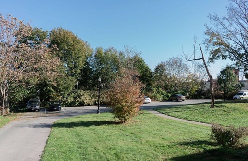 Poughkeepsie House | Stylish and spacious centrally located one bedroom apartment