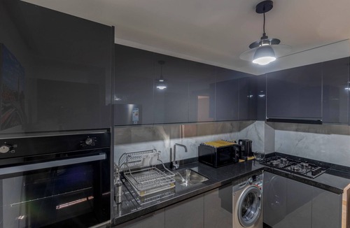 Semlalia Apartment | Stylish apartment with swimming pool, sauna and hammam in central Marrakech