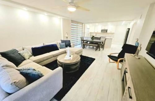 Ormond-by-the-Sea Condo | Stylish beachfront condo 2 bed 2 bath panoramic balcony sleeps 6