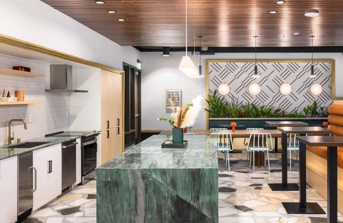 Belltown Apartment | Stylish Bell Town Studio w/Garden & Gym, nr Restaurants, by Blueground