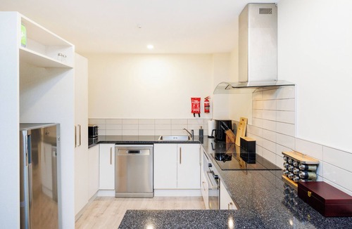 Palmerston North Apartment | Stylish Central Apartment | Secure | Walk to CBD, Dining & Events