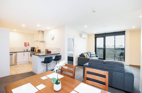 Palmerston North Apartment | Stylish Central Apartment | Secure | Walk to CBD, Dining & Events