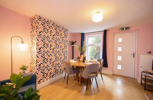 Ely House | Stylish central location 3 bedroom house