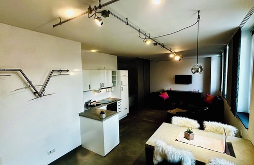 Velbert Apartment | Stylish & central #LoftWerk 2