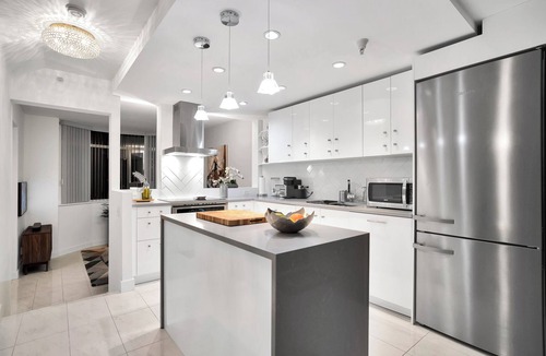 Coal Harbour House | Stylish Coal Harbour Townhome in the Heart of Downtown Vancouver