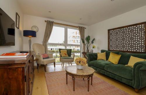 Canbury Apartment | Stylish comfortable apartment in central Kingston - Pass the Keys