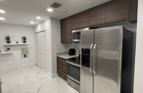 Hallandale Beach House | Stylish, Comfortable 3 bedroom house