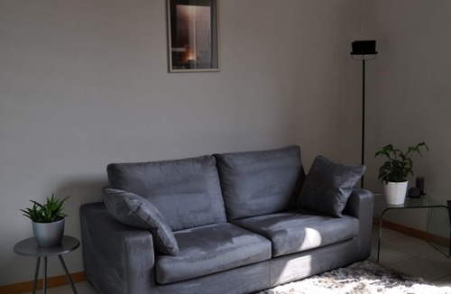 Lungarno del Tempio Apartment | Stylish & Comfortable Apartment in Vibrant Neighborhood –Perfect for Short Stays