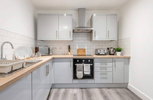 Rotherham Apartment | Stylish & Comfortable City Centre Studio