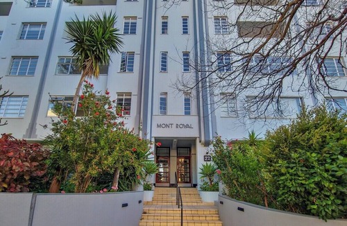 Trawal Apartment | Stylish, comfy-fully equipped, Secure home