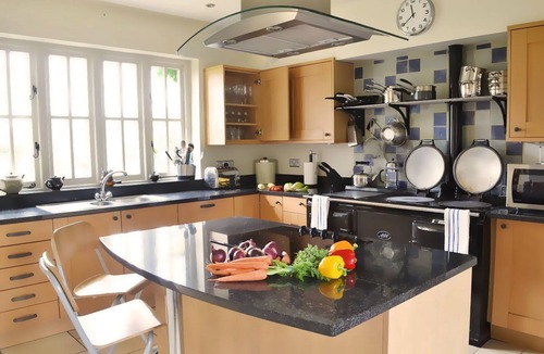 All Stretton House | Stylish country house with spectacular views in the Shropshire Hills AONB