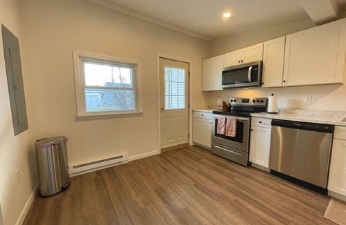 Plattsburgh Apartment | Stylish & Cozy 2BR Central Location Sleeps 4!