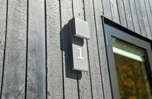 Brownsville Cabin | Stylish Designer Loft And Adventure Hub With EV Charger Near Woodstock & Okemo