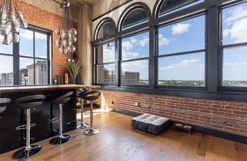 Downtown West Apartment | Stylish Downtown Penthouse Views ABODEbucks