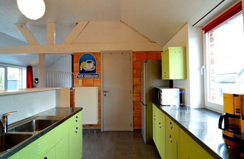 Clavier Cottage | Stylish Duplex with Sauna
