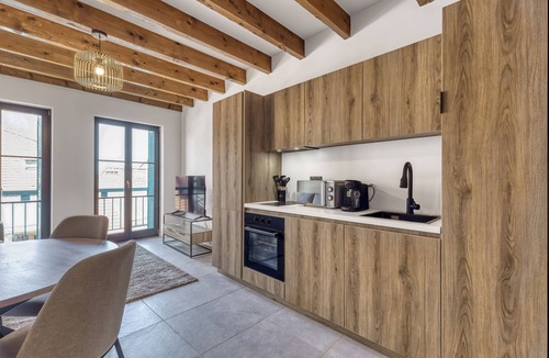 Thonon-les-Bains Apartment | Stylish duplex with balcony – Right in the heart of Thonon