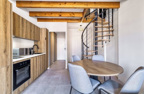 Thonon-les-Bains Apartment | Stylish duplex with balcony – Right in the heart of Thonon