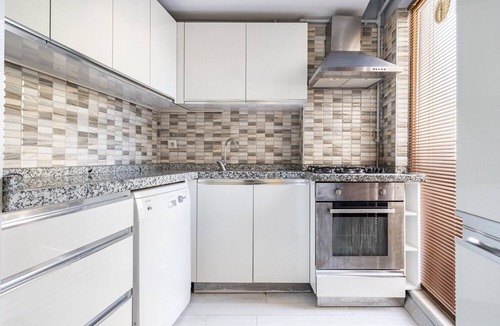 Karakoy Apartment | Stylish Duplex with Terrace 650 m to Galata Tower